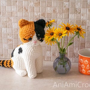 Calico kitten crochet pattern Plush kitty image 4