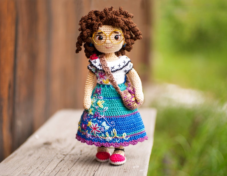 Crochet pattern Mirabel doll English Español image 2
