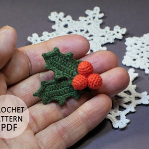 CROCHET PATTERN Holly brooch Miniature amigurumi Jewelry tutorial image 1