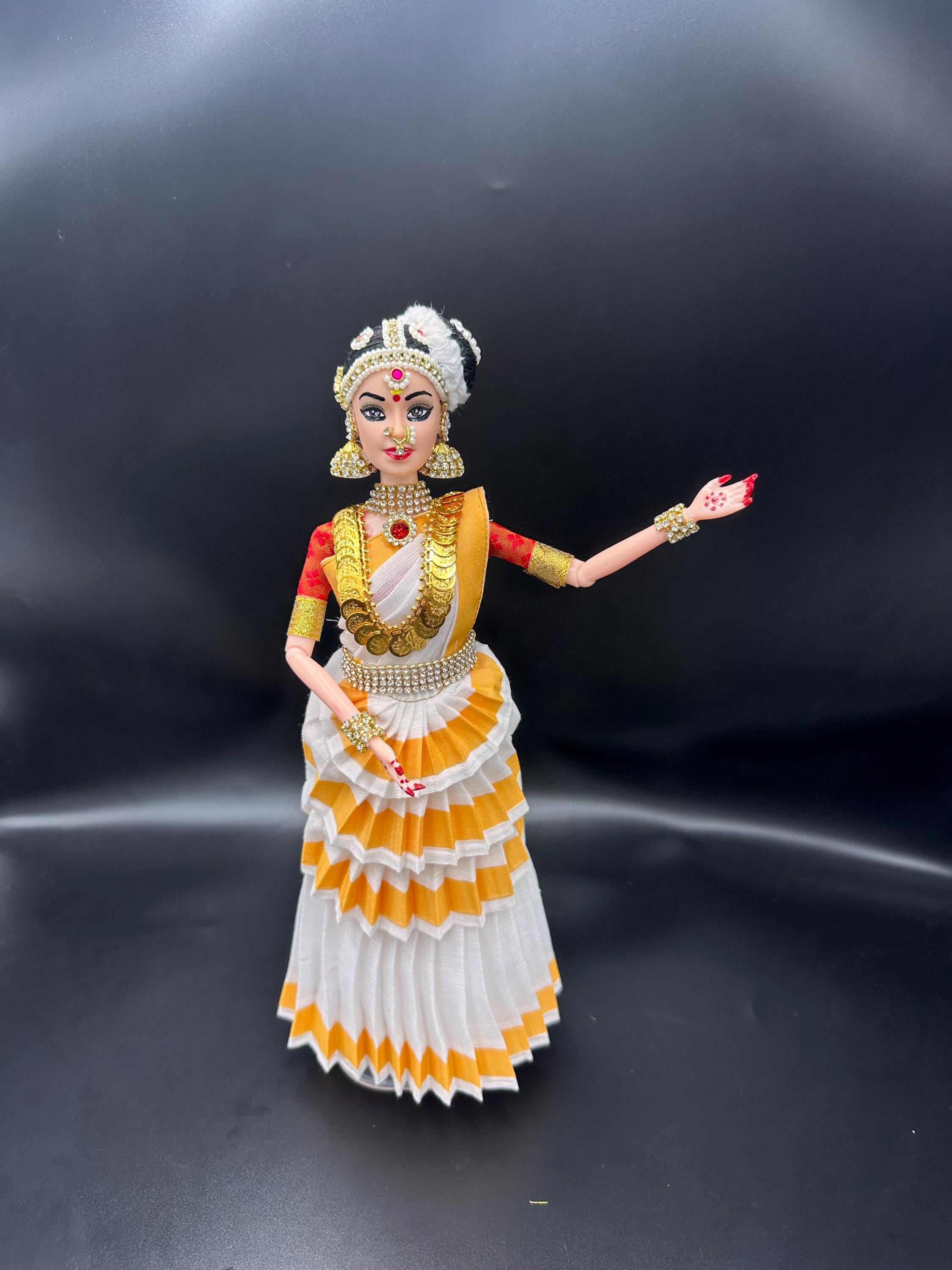 そろそろ残り少なく(u_u)【インド布絵】「BHARAT NATYAM」／送料込 そろそろ残り少なく(u_u)【インド布絵】「BHARAT NATYAM」／送料