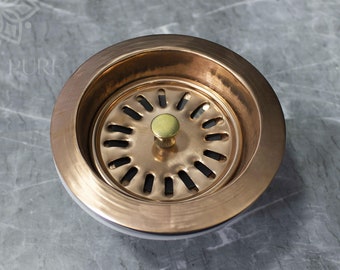Copper kitchen sink drainer, removable drain basket and sealed lid