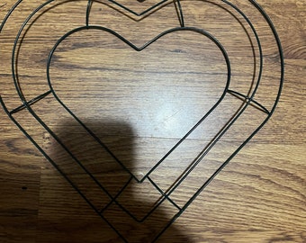 SALE 18 Heart Wire Wreath Frame, Heart Frame for Deco Mesh