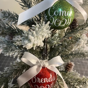 Personalized glitter ornament, Personalized