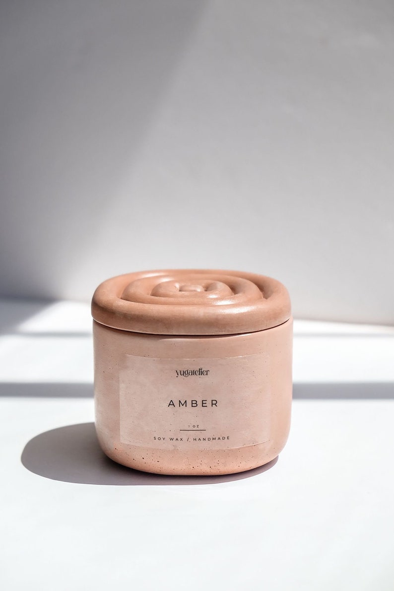 Amber Scented Soy Wax Candle / Wood Wick Candle/ Concrete Jar, Aromatic Scented Candle, Unique Jar Candles image 5