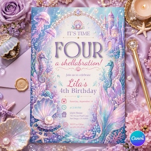 Peut inclure: Une invitation d'anniversaire sur le thème des sirènes avec une scène sous-marine fantastique. L'invitation présente un château, des hippocampes, des méduses et une queue de sirène. Le texte dit "It's Time Four a shellabration!" et comprend les détails de l'anniversaire.