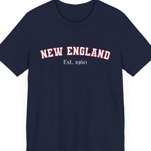 New England Football Shirt / Sweatshirt / Hoodie, New England Shirt, Football Fan TShirt, New England Gift For Women / Men, Game Day T-Shirt