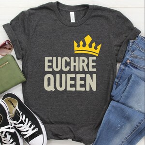 Camisa Euchre Queen/regata/moletom com capuz, presente Euchre, camiseta Euchre para ela/mulher, esposa, camiseta de jogo de cartas, jogadores de cartas, camiseta de torneio Euchre