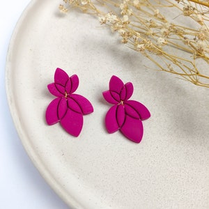 Handmade drop earrings Lilly fuchsia-pink floral shape image 4