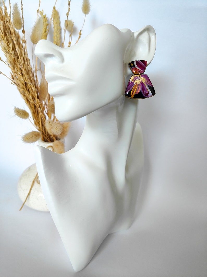 SALE % old price CHF 28.50 Hand-painted hanging earrings Lia floral pattern black-pink-gold image 4