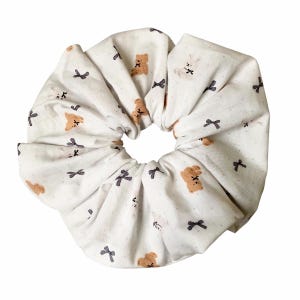 Bear and Rabbit Scrunchie Cute Scrunchie Oversized scrunchie Hair ties Hair accessories Bunny Scrunchie Bear Scrunchie Gift for her【BEABBIT】