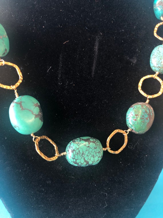 Faux Goldtone and Turquoise Necklace - image 2
