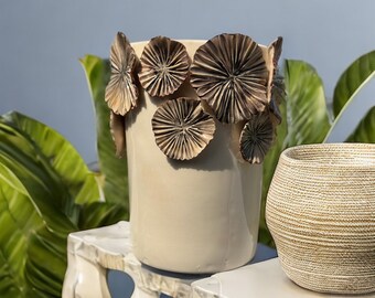Unique Ceramic Handmade Beige Vase, Artisan Ceramic, Fall Rustic Vase, Small Vase for Table Centerpiece, 7-inch, 6th anniversary gift