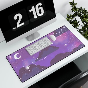 Lilac Dusk - Desk Mat for Streamers & Gamers with a pastel purple/violet aesthetic
