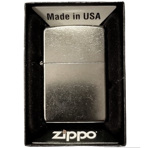 ZIPPO 207 Classic Plain Street Classic Street Chrome Pocket