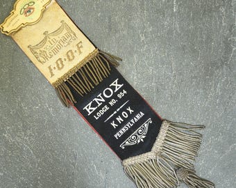 Medalla ceremonial antigua de la IOOF Odd Fellows con cinta, pin, Knox, PA Lodge 954