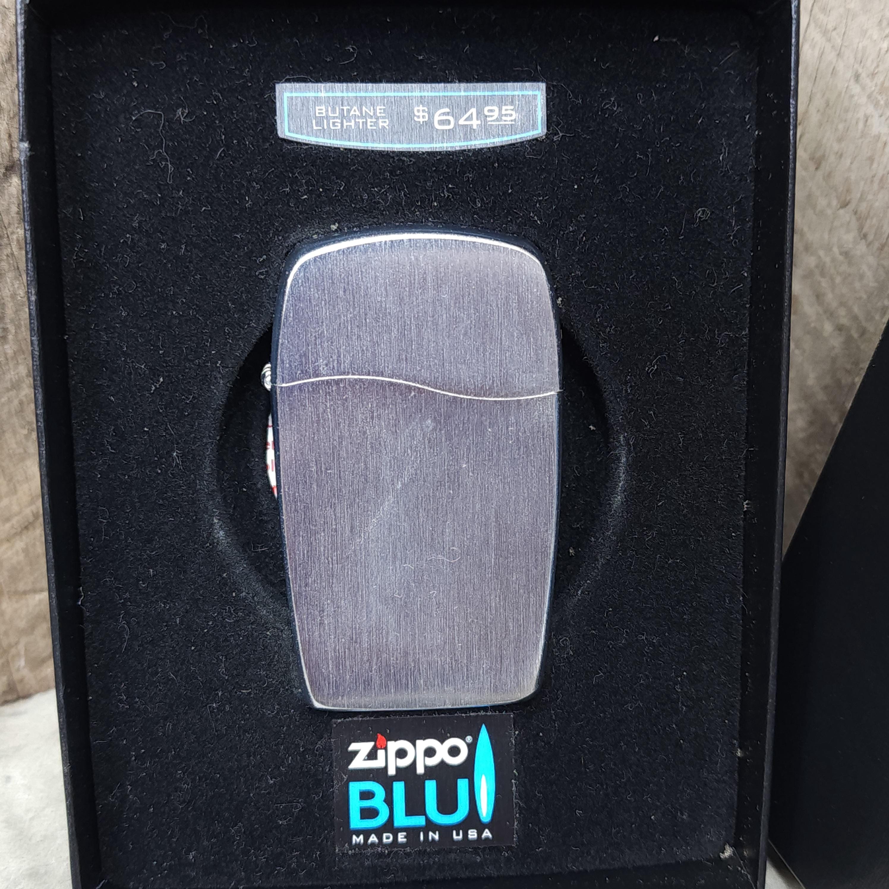2006年製ZIPPO®︎ zippo BLU Gas Lighter 2006年製ZIPPO®︎ zippo BLU Gas Lighter