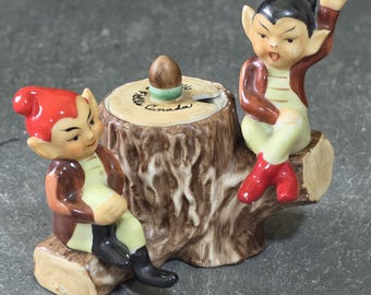 Juego de salero y pimentero de cerámica vintage con forma de duendes y gnomos