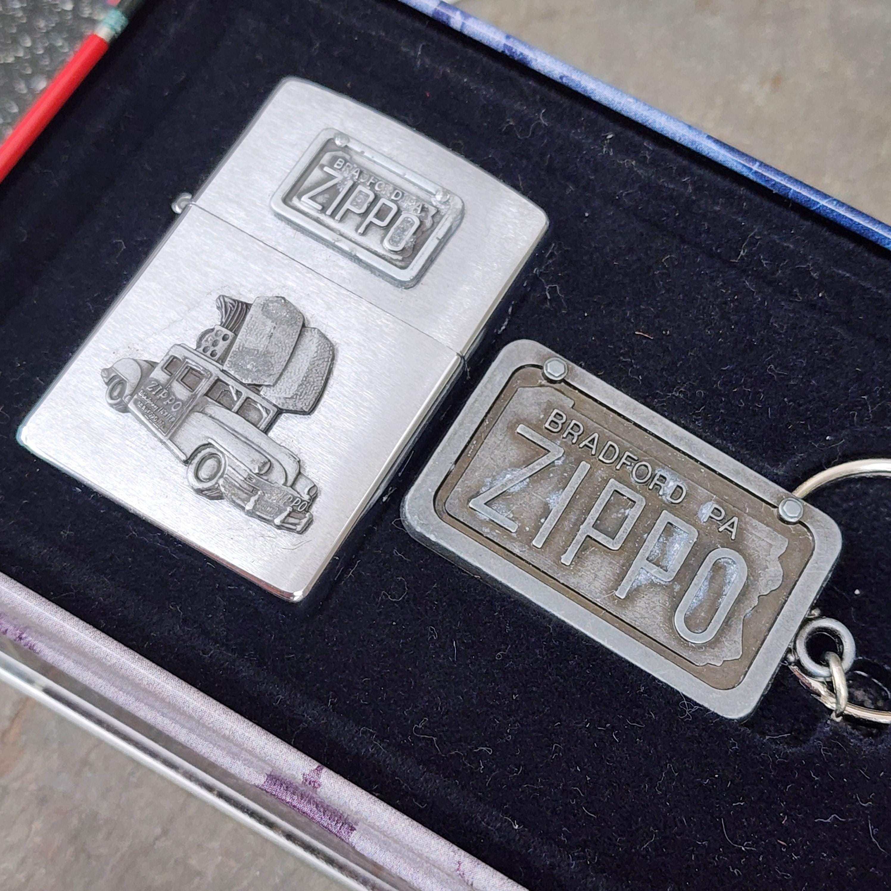 1998 Vintage Zippo Car Cigarette Lighter & Keychain in Original