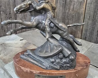 Figura de bronce del premio Cowboy Horse de Balfour, de la marca Vintage Charger Chevy Car Sales, de 1963