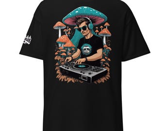 Rave Outfit | Rave T-Shirt | Psychedelic Raver | CATSONDRUGS.COM | Techno T-Shirt | Rave Wear | Rave Clothing | Rave Fashion | Techno Outfit