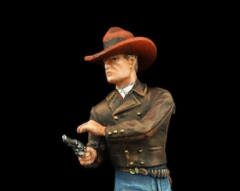 Tin soldier Collectible Cowboy with a revolver 54 mm Old West: Cowboys and Trappers