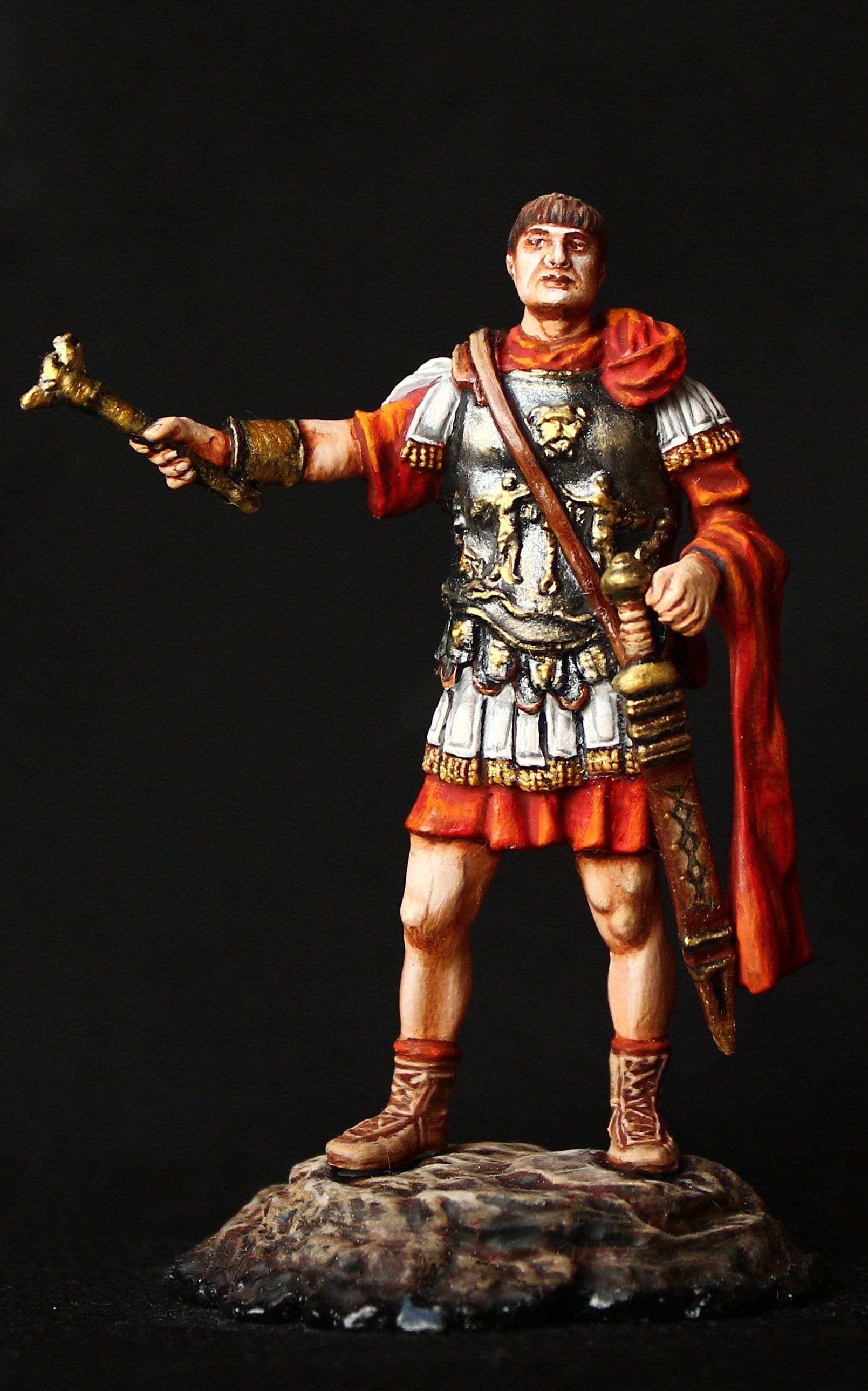 Roman Tribune