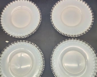 Fenton Silver Crest mjölkglas tallrikar med volangkant, set med 4 20 cm
