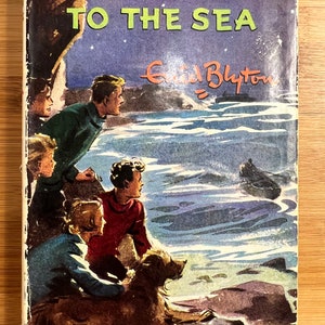 Five Go Down to the Sea by Enid Blyton (1970)