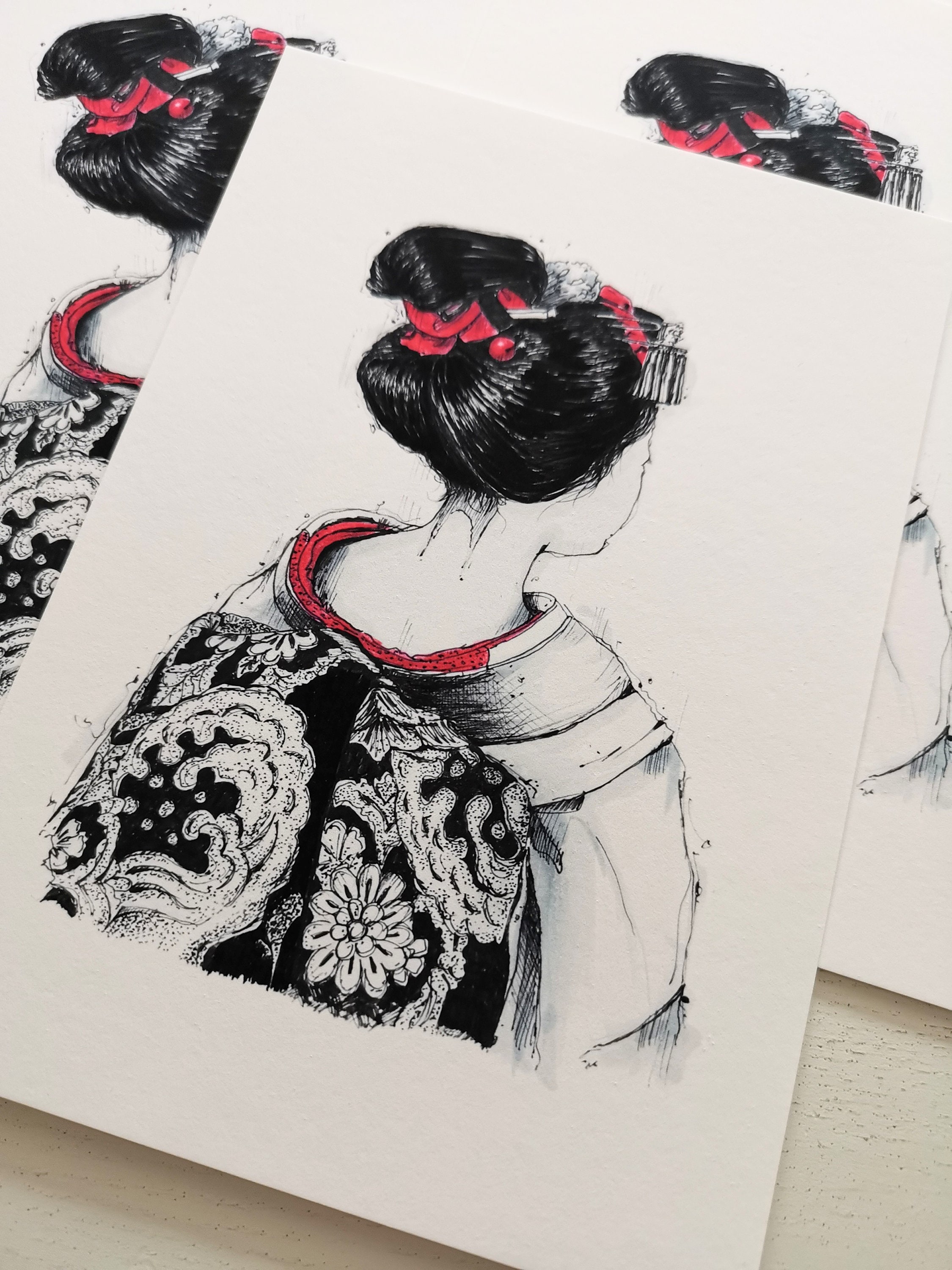 Dessin à la main de femmes japonaises en kimono | Vecteur Premium