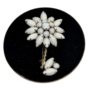 Stunning Vintage Milk Glass Flower Brooch Pin 3 Inch Tall Prong Set