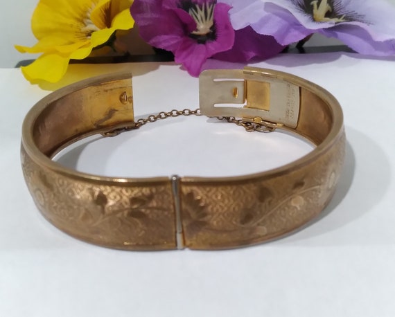 Vintage 1930s Peter Manickas Gold Tone Embossed B… - image 3