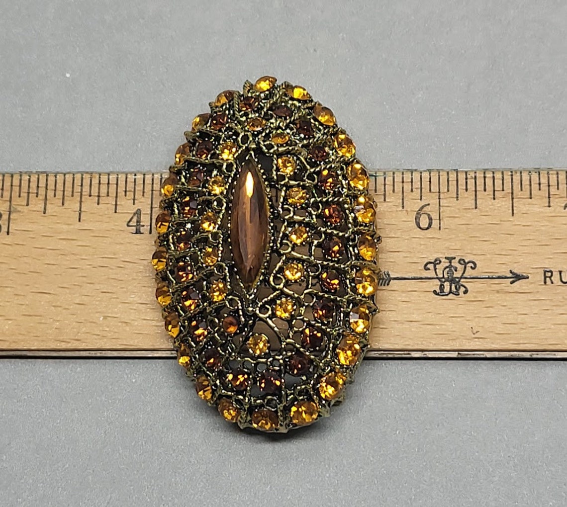 Vintage 70s Oval Rhinestone Brooch Pin Yellow Gold and Amber Color ...