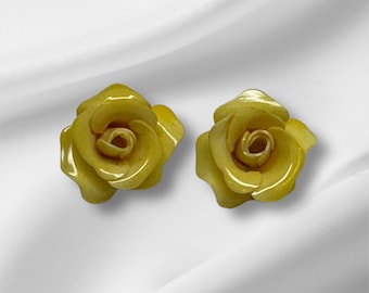 Vintage Yellow Rose Flower Earrings Floral Clip On Circa 1940s