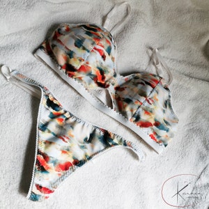 women neoprene lingerie set, neoprene bra and thong, abstract print set