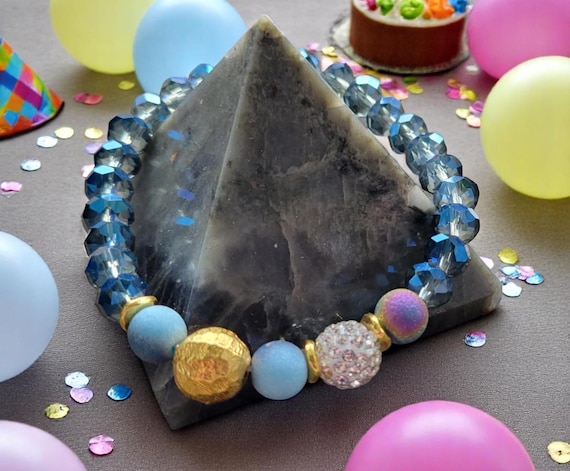 7 1/2" Faceted Glass Bracelet