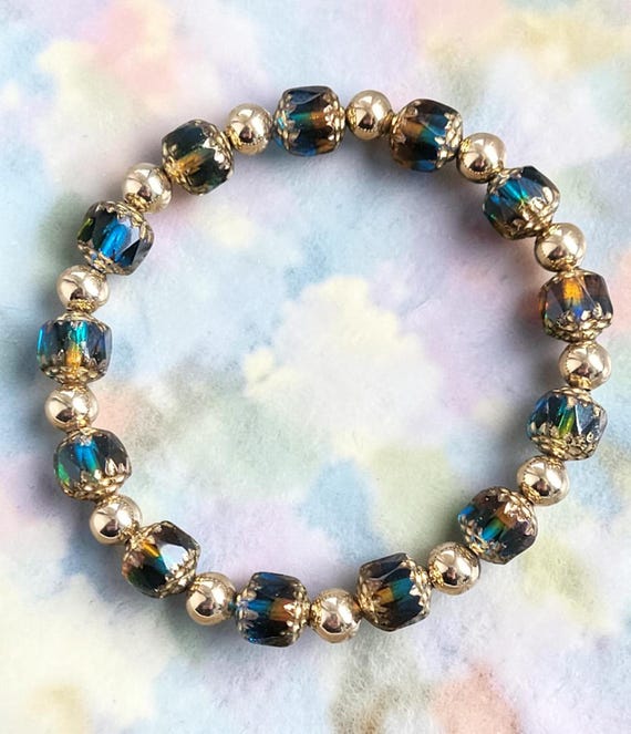 7 1/4" Czech Glass Rainforest with Gold & Bronze Lantern Bracelet