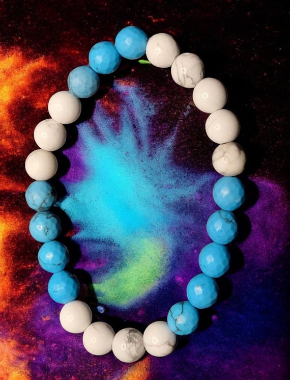 7 1/2" Howlite (8mm) Stretch Bracelet