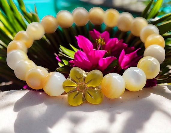 6 1/2" Gold Mother of Pearl Bracelet w/Yellow Czech Glass Flower