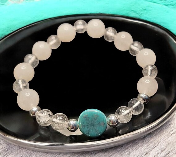 8" White Jade (10mm)/Clear Quartz (8mm) w/Czech Glass Snowflake Coin Bracelet