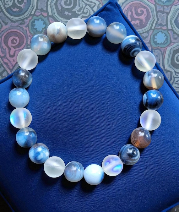7" Storm Line Agate/Glass Moonstone Stretch Bracelet