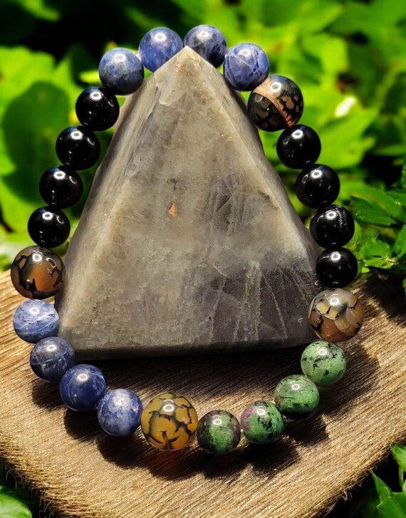8" Brazilian Sodalite (8mm) Black Onyx (8mm) Ruby Zoisite (8mm) Dragon Vein Agate (10mm)