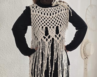 Kamizelka makramowa w stylu boho | Kamizelka robiona ręcznie na szydełku | Kamizelka z frędzlami | Kamizelka festiwalowa | Narzutka plażowa | Wykonana na zamówienie