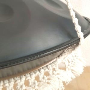 Macrame handpan wall hanger, Handmade macrame handpan stand, Sustainable handpan support, Organic thread handpan hanger, Bohemian handpan