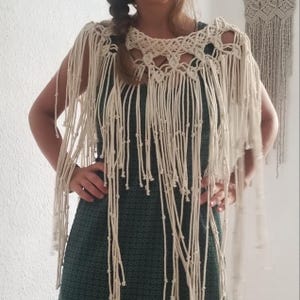 Ethnic macrame cape for women, Macramé poncho, Macrame shawl, Macrame cardigan, Macrame fringe jacket, Boho cape, Festival cape for women