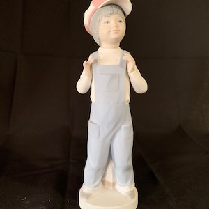 Lladro Boy from Madrid #4898 RETIRED, VINTAGE, RARE