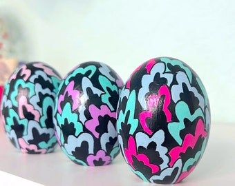Hand Painted Wood Easter Eggs, Art Deco Pastel Ornaments - Set of 3