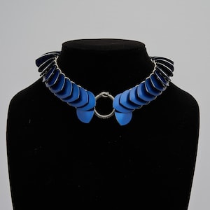 Dragon Scale Choker, Blue
