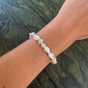 Shell & Pearls Bracelet