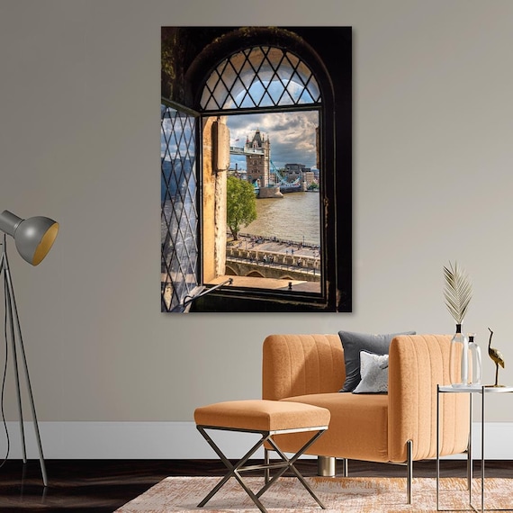 Tower Bridge - London, UK