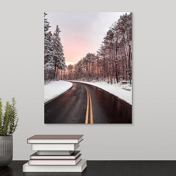 Snowy road in Brecksville, OH